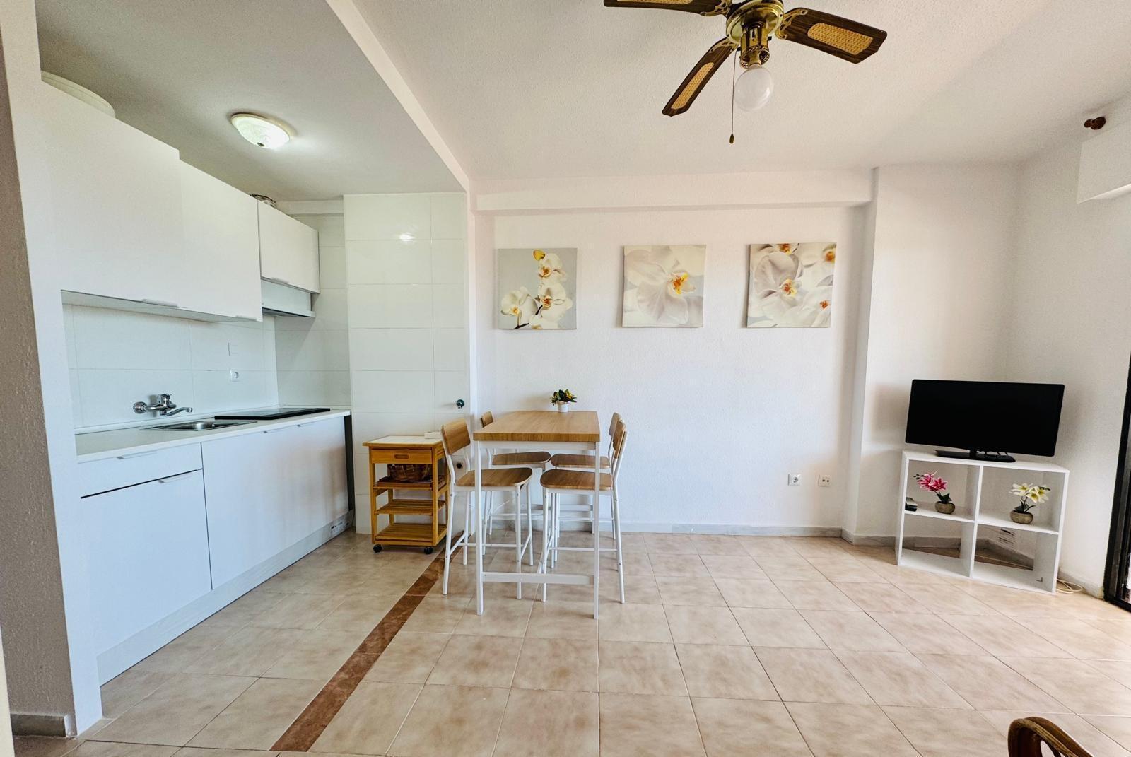 Apartamento en Torrevieja, Alicante, España 80 m2 No. 193591