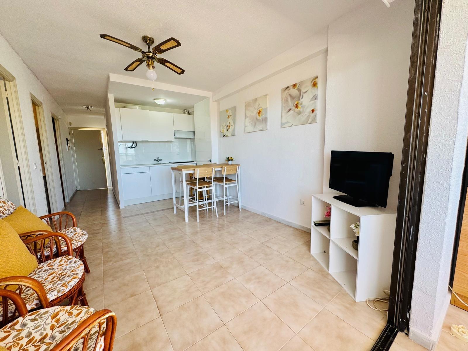 Apartamento en Torrevieja, Alicante, España 80 m2 No. 193591