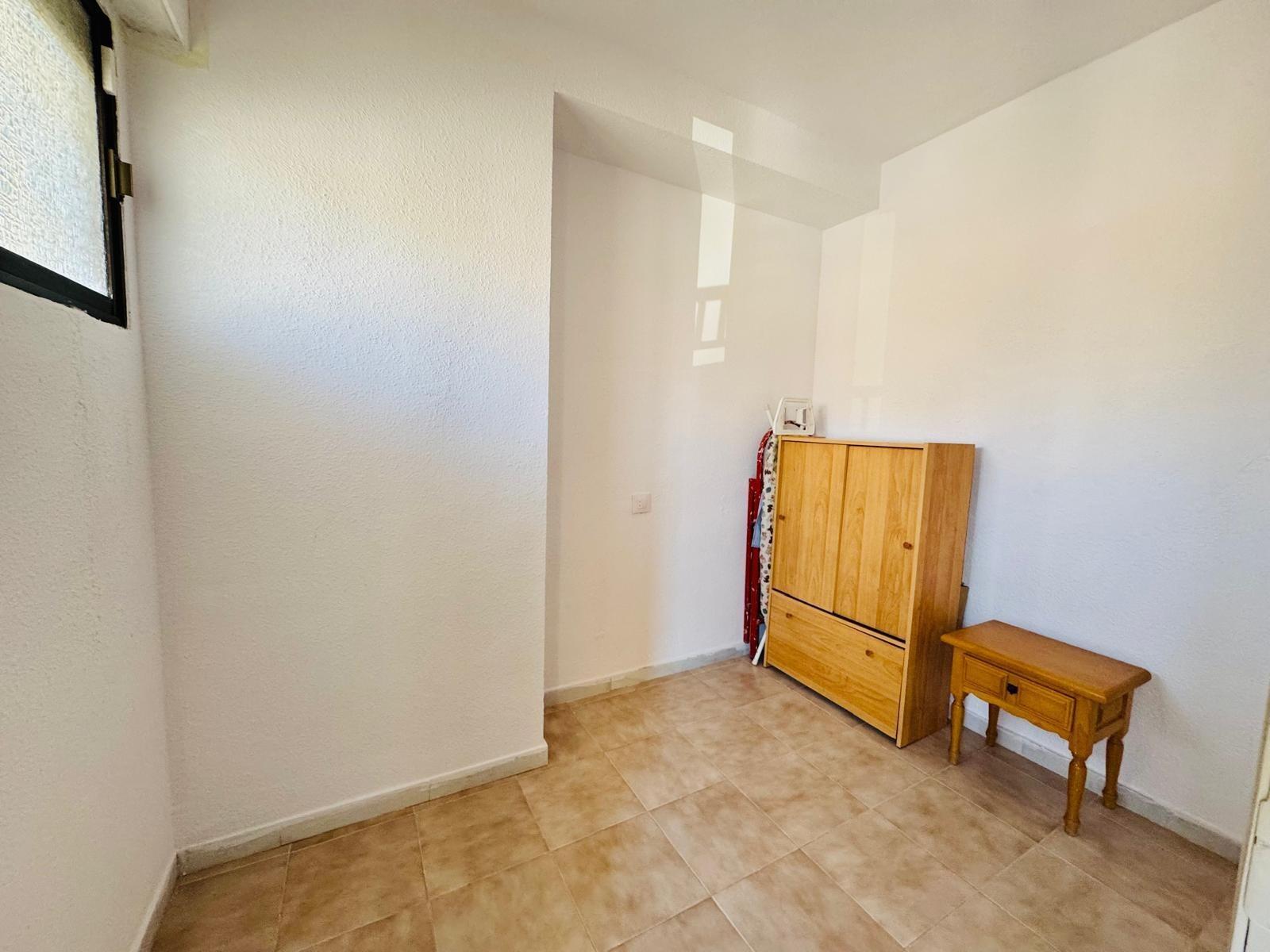 Apartamento en Torrevieja, Alicante, España 80 m2 No. 193591