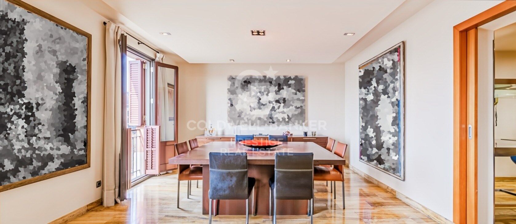 Apartamento en Barcelona, España 3 dormitorios, 221 m2 No. 159789