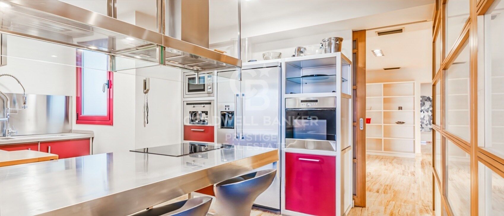 Apartamento en Barcelona, España 3 dormitorios, 221 m2 No. 159789