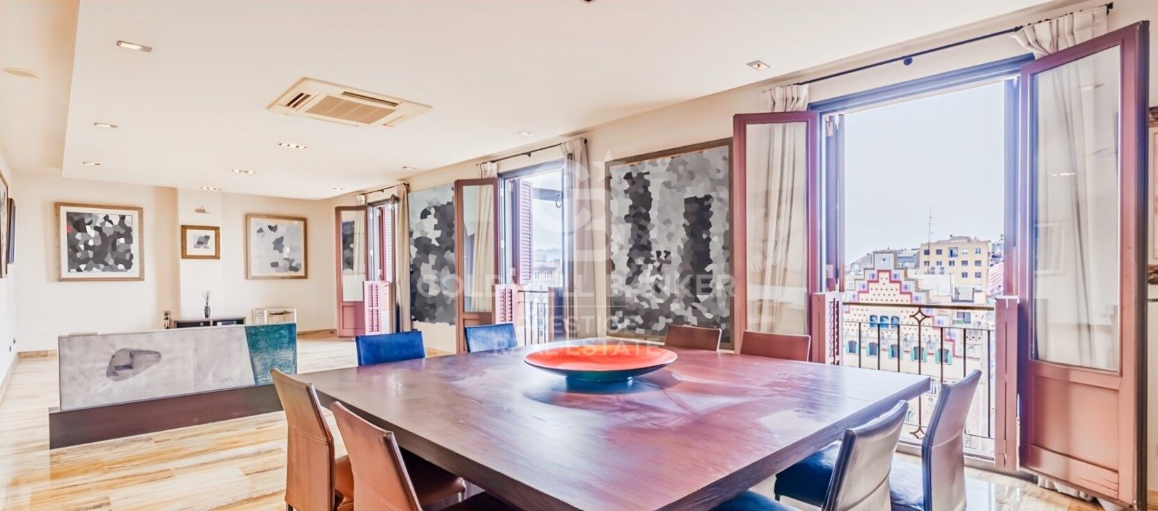 Apartamento en Barcelona, España 3 dormitorios, 221 m2 No. 159789