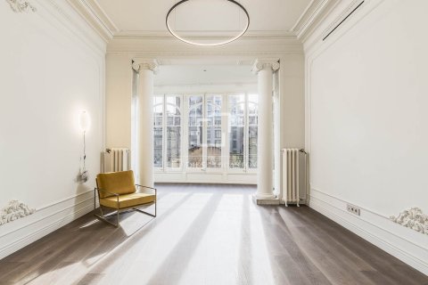 Apartment à Barcelona, Espagne 4 chambres, 200 m2 No. 150814