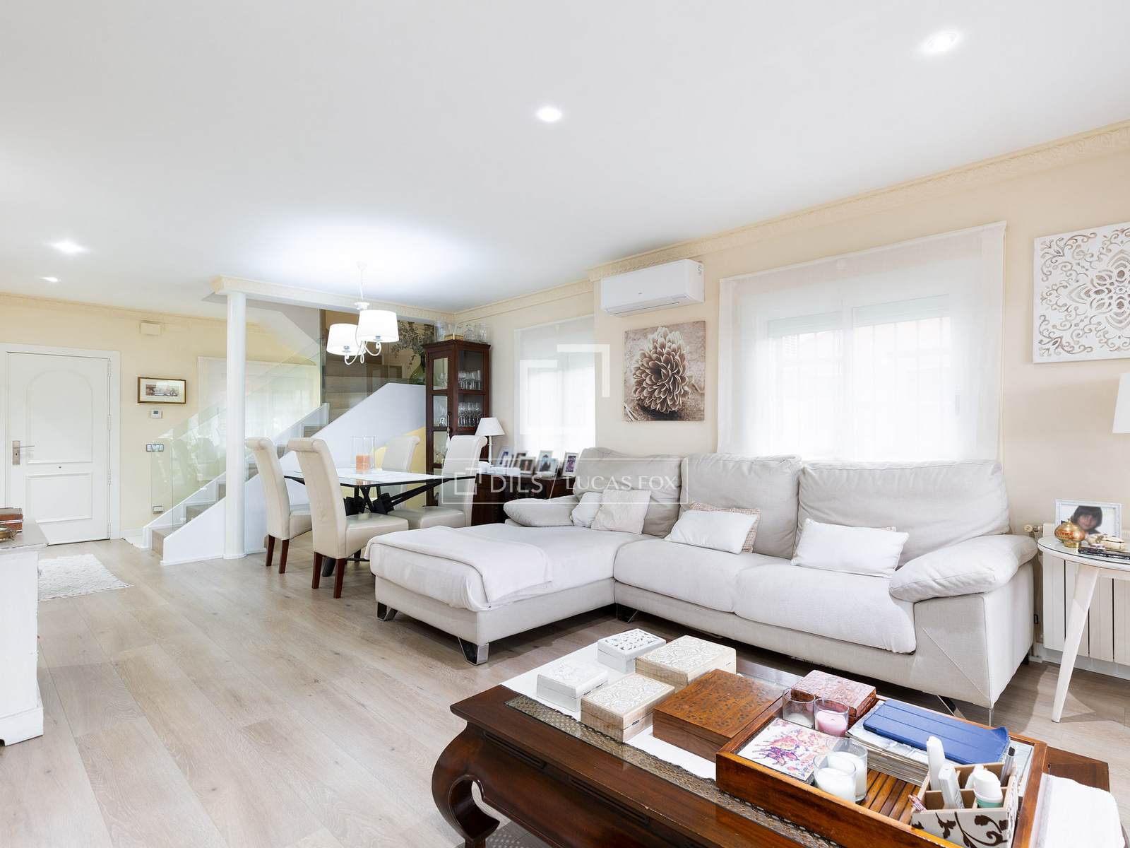 Villa in Castelldefels, Barcelona, Spanien 4 Schlafzimmer, 245 m2 Nr. 150816