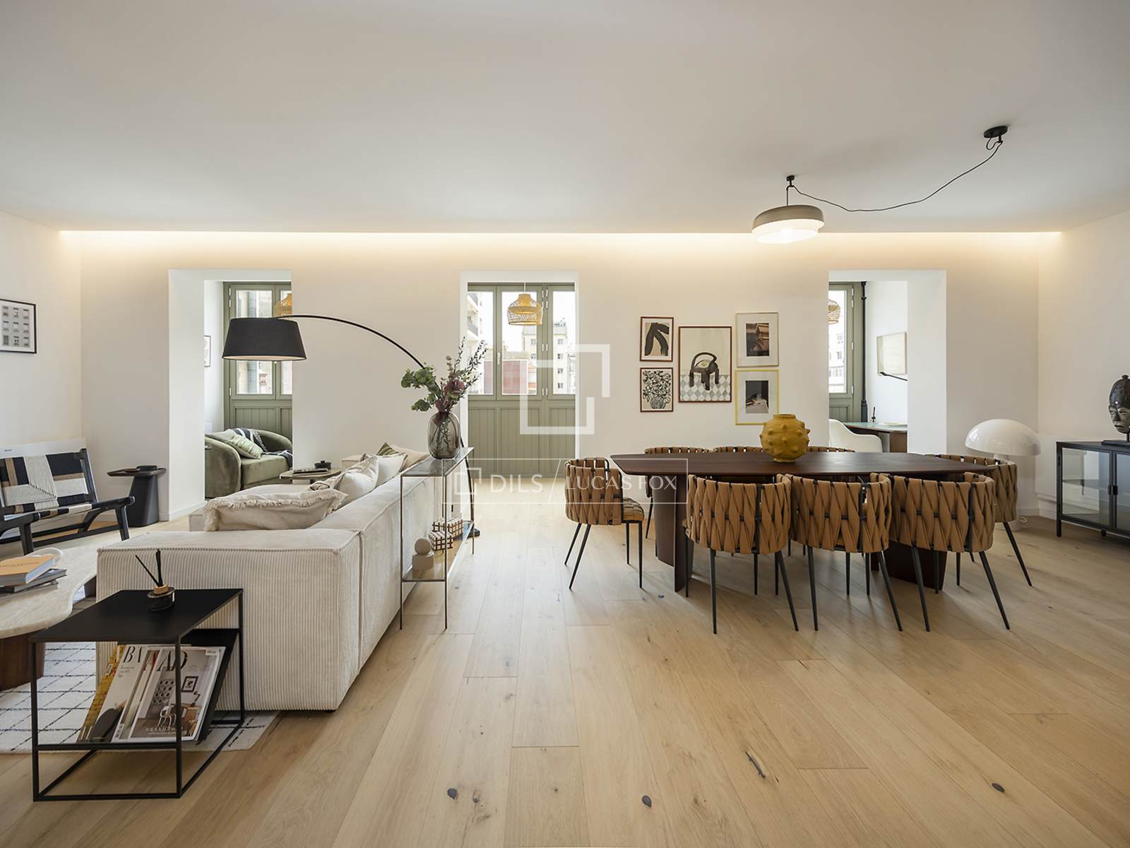 Apartment à Barcelona, Espagne 2 chambres, 146 m2 No. 150813