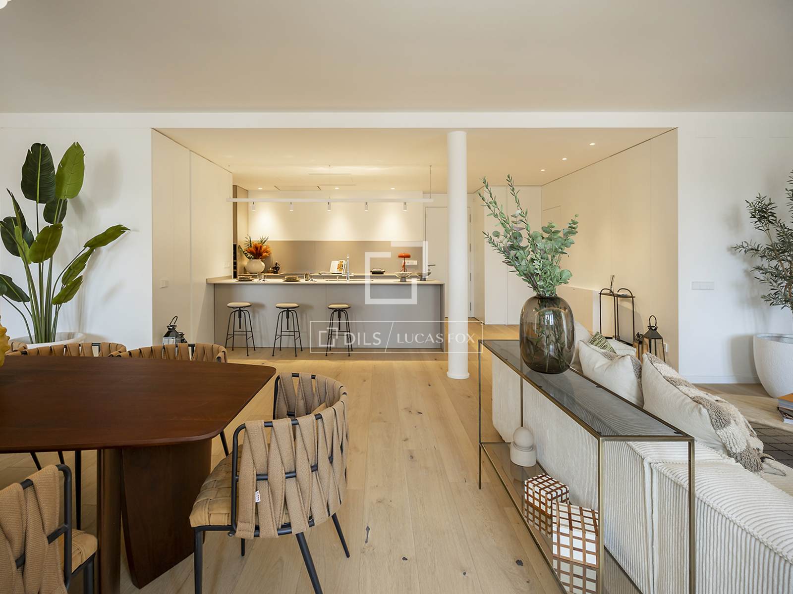 Apartment à Barcelona, Espagne 2 chambres, 146 m2 No. 150813