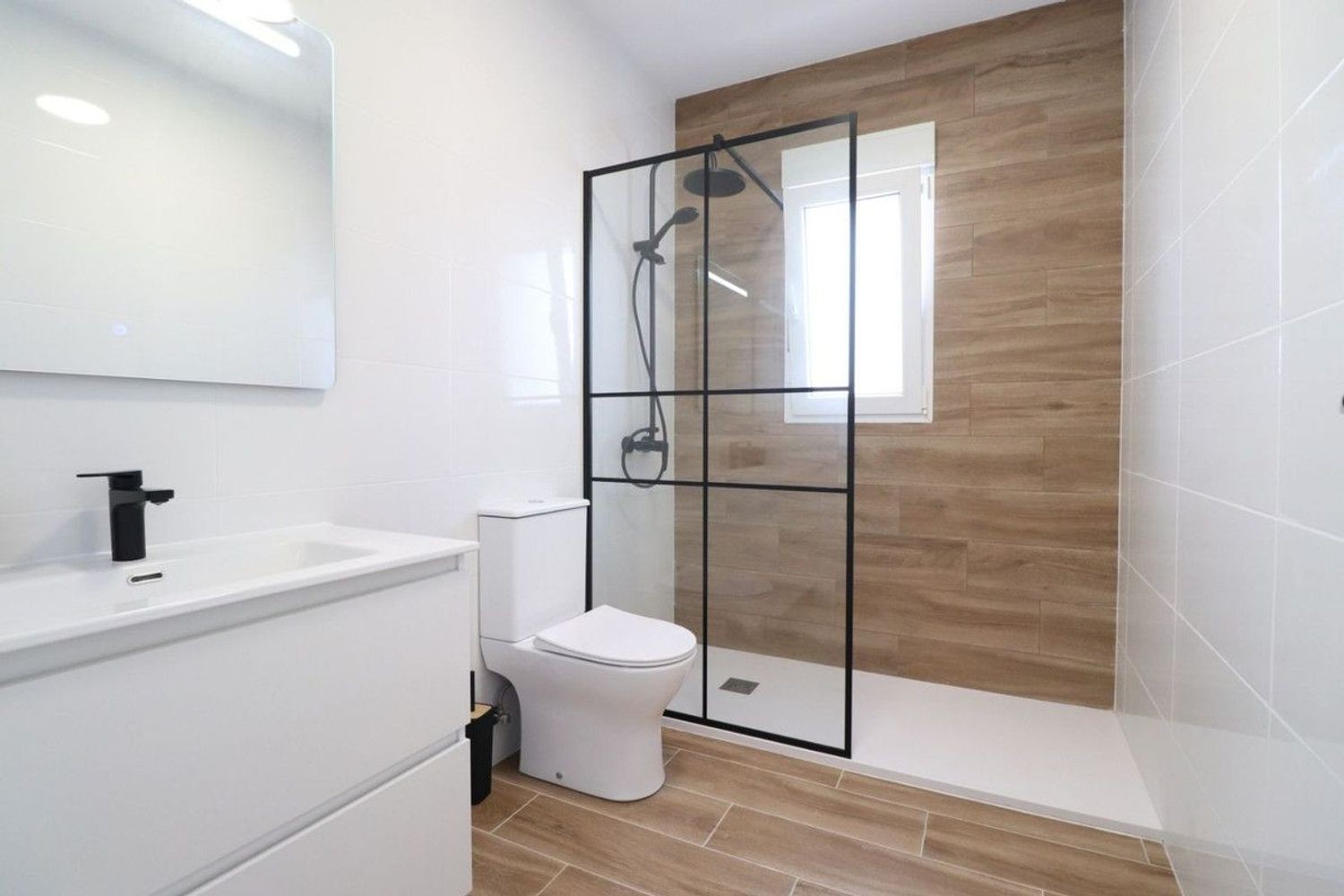 Villa a Ciudad Quesada, Alicante, Spagna 3 camere da letto, 80 mq. N° 193629