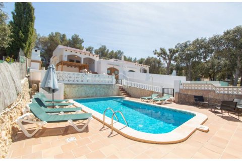 Villa i Ferreries, Menorca, Spanien 4 sovrum, 150 kvm. Nr. 193595