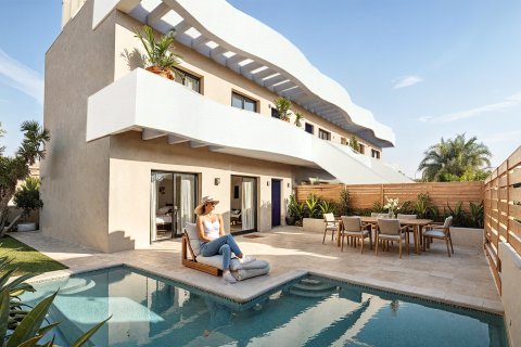 Bungalo Pilar de la Horadada, Alicante, Spānijā 3 istabas, 101 m2 Nr. 188785