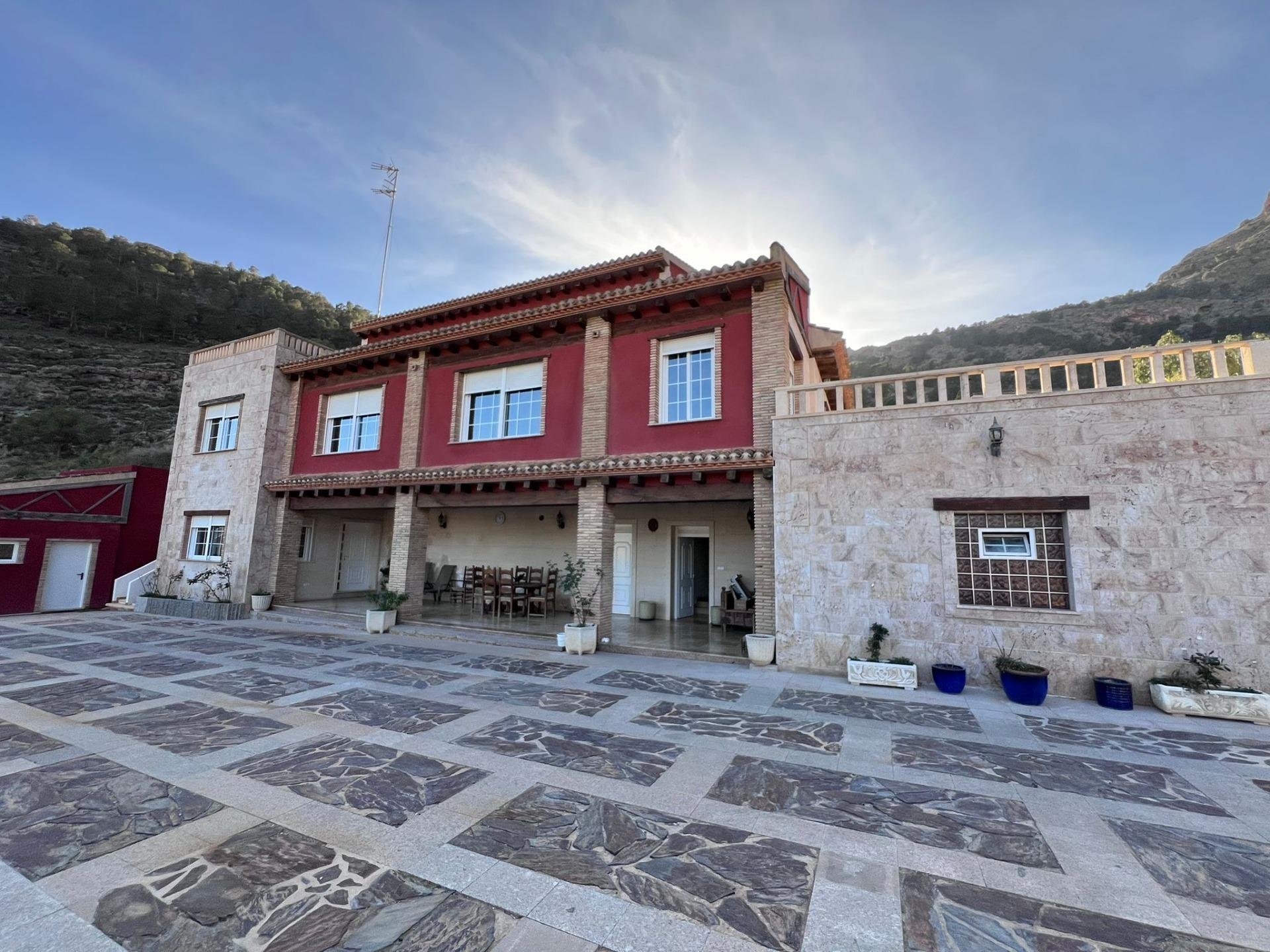 Huvila Raiguero de Bonanza, Alicante, Espanja 4 makuuhuonetta, 376 m2 No. 115919