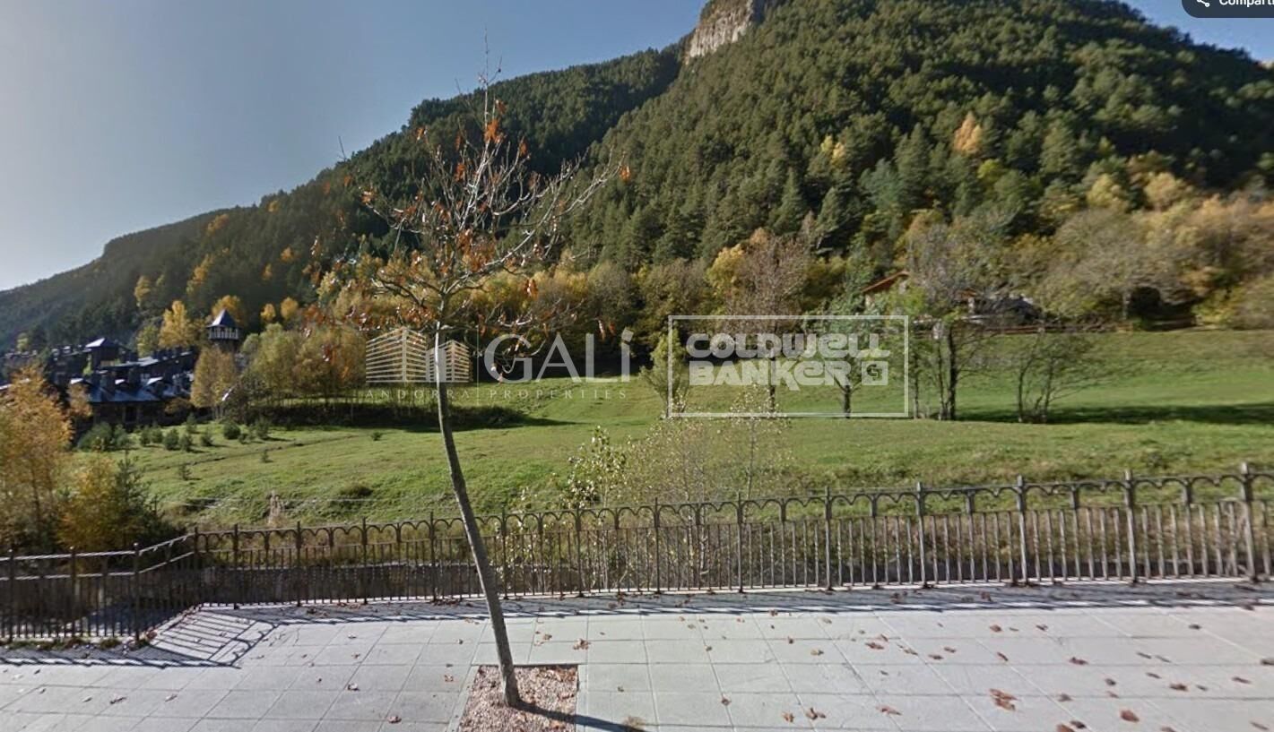 Land plot à Principado De Andorra (Ninguna Poblacion Tiene C.P.), Lleida, Espagne 3045 m2 No. 158495