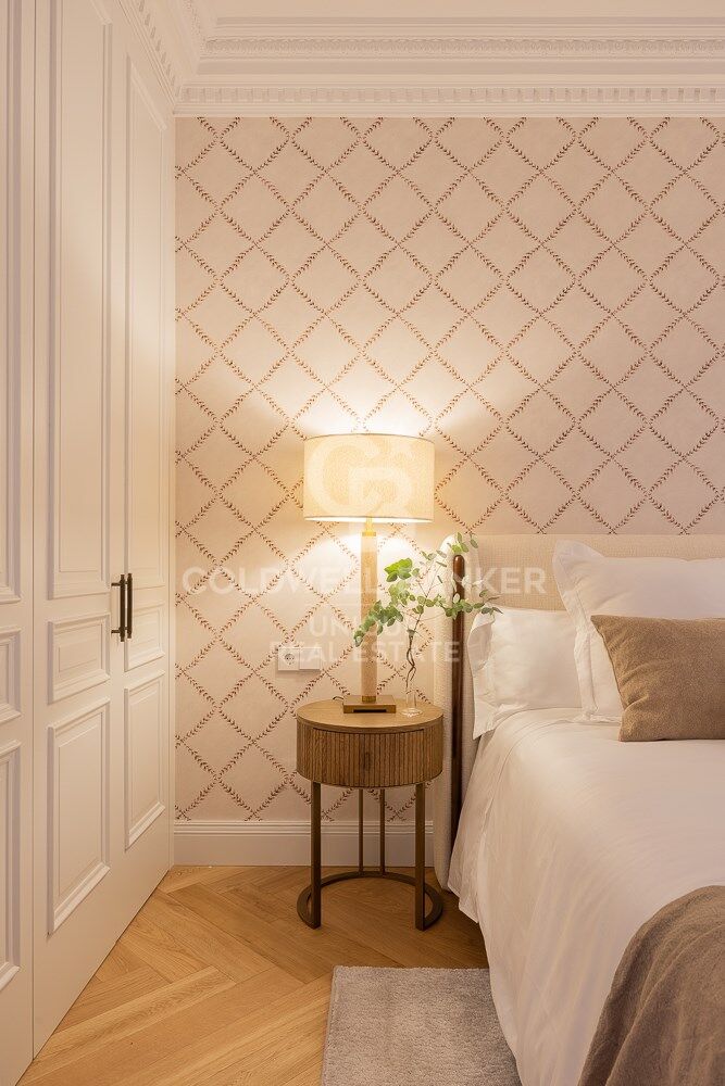 Apartment à Madrid, Espagne 4 chambres, 243 m2 No. 158496