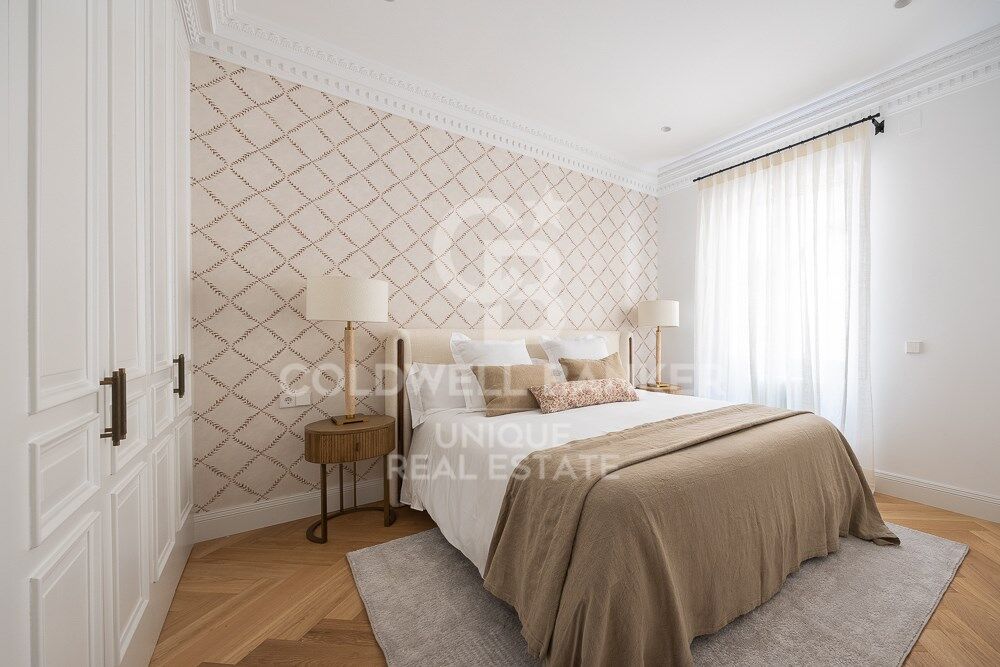 Apartment à Madrid, Espagne 4 chambres, 243 m2 No. 158496