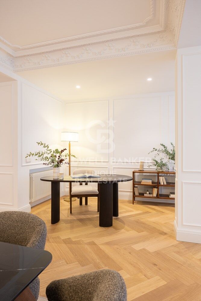 Apartment à Madrid, Espagne 4 chambres, 243 m2 No. 158496