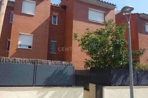 Garāža Alella, Barcelona, Spānijā 9 m2 Nr. 186650