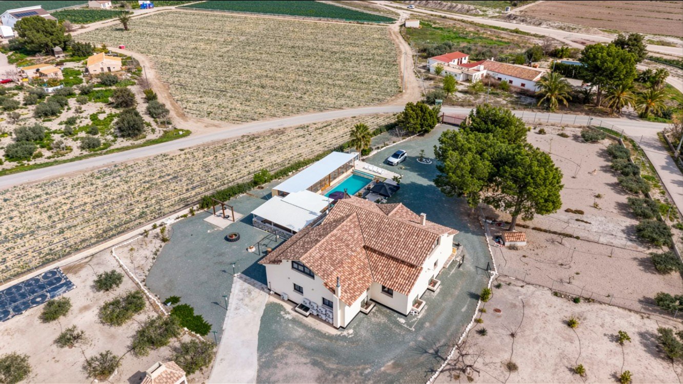 Villa a Puerto Lumbreras, Murcia, Spagna 7 camere da letto, 621 mq. N° 194137