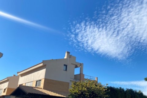 Māja El Campello, Alicante, Spānijā 6 istabas, 360 m2 Nr. 153800