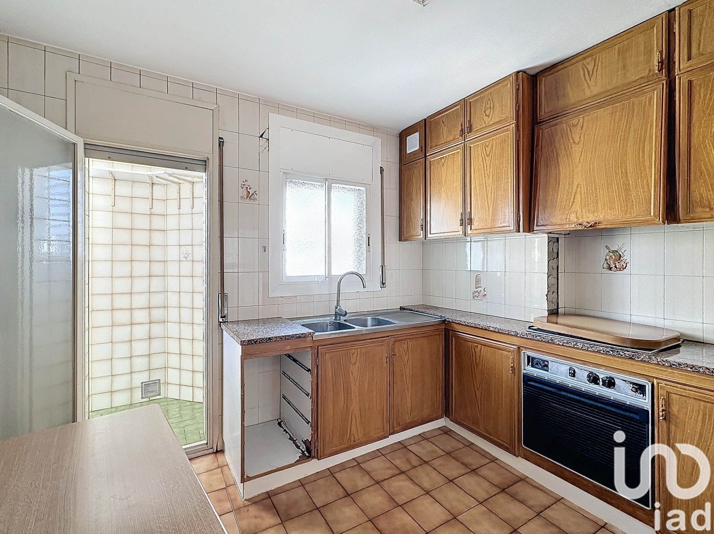 Apartament w Vilanova i la Geltru, Barcelona, Hiszpania 4 sypialnie, 114 mkw. nr 153805