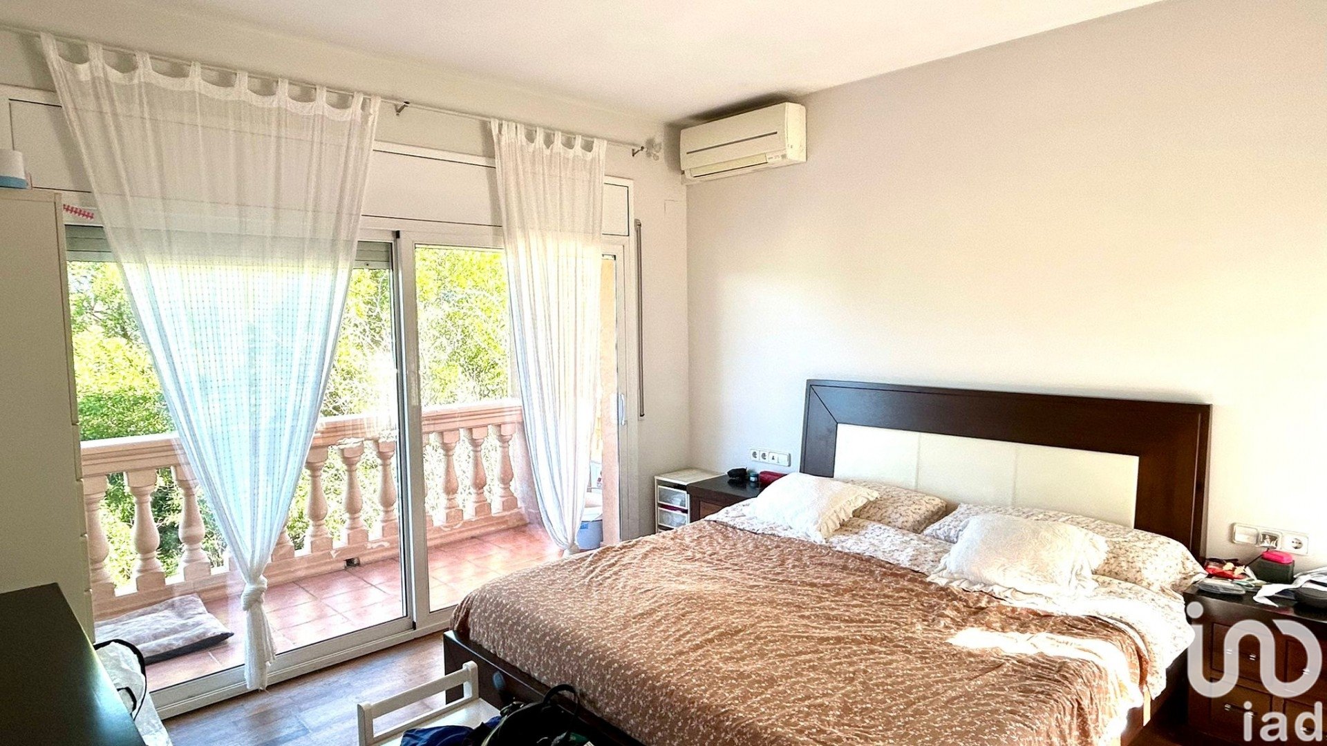 House à Santa Eulalia De Roncana, Barcelona, Espagne 3 chambres, 514 m2 No. 153799