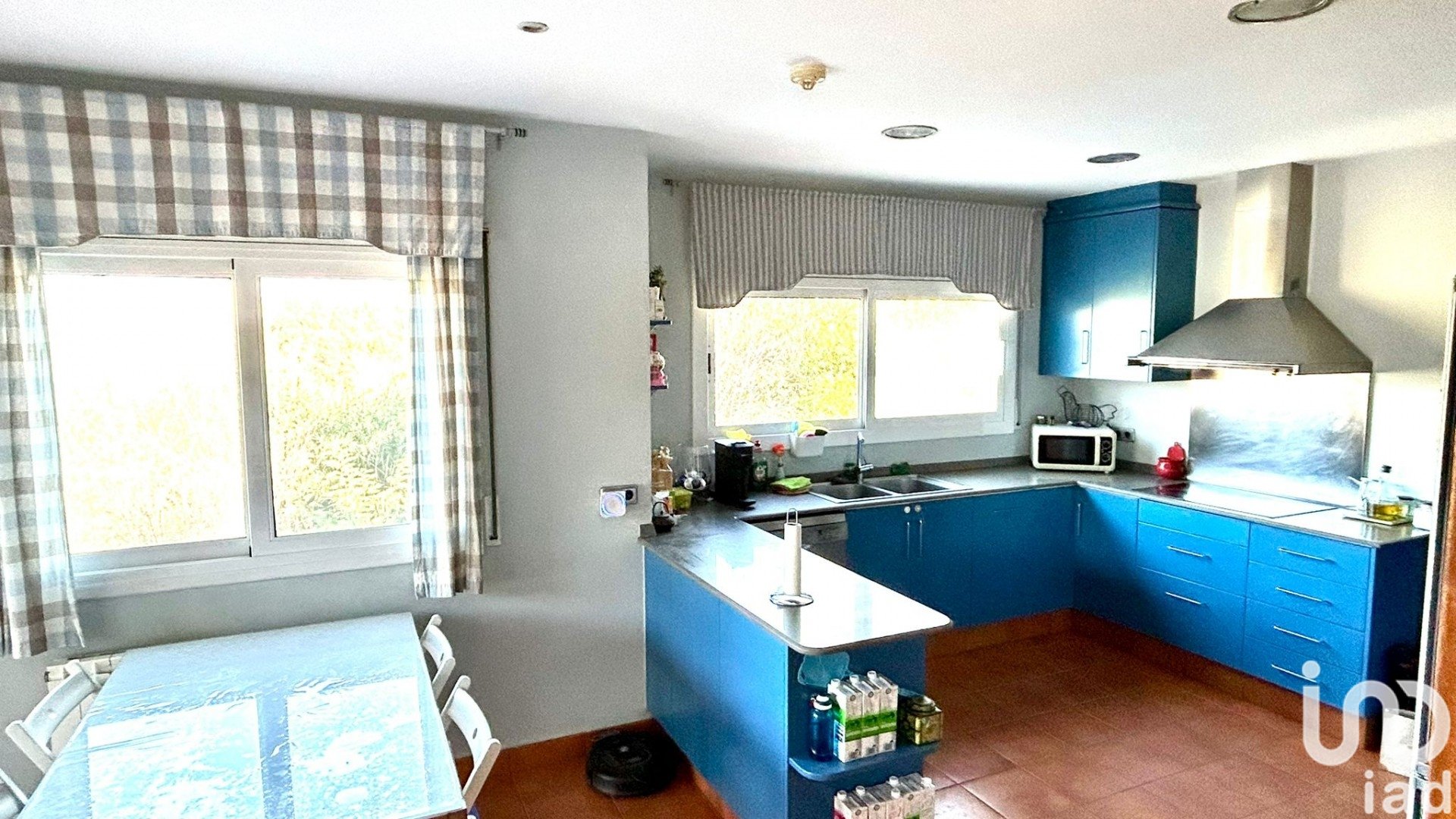 House à Santa Eulalia De Roncana, Barcelona, Espagne 3 chambres, 514 m2 No. 153799