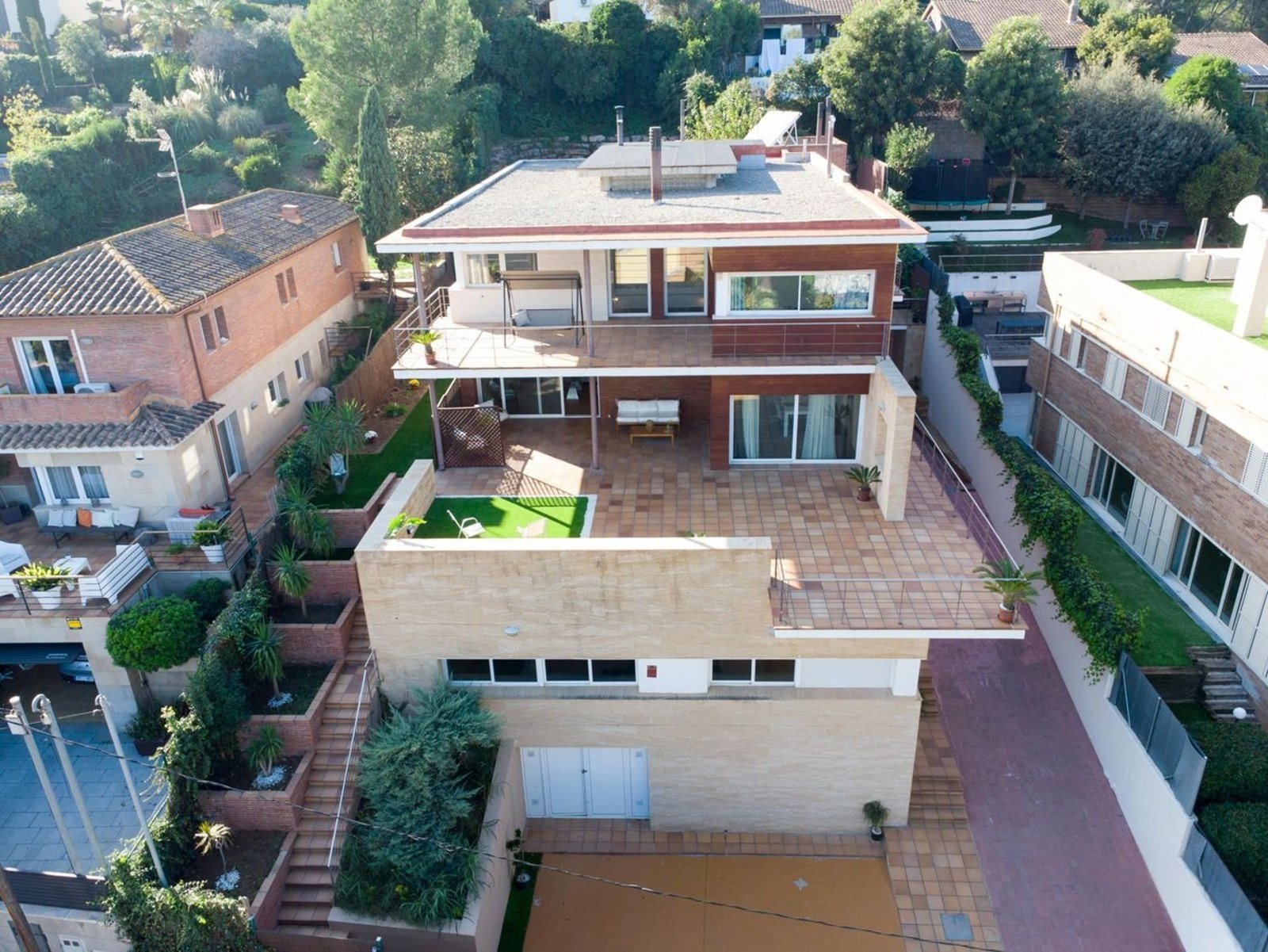 House in Sant Cugat Del Valles, Barcelona, Spain No. 148886