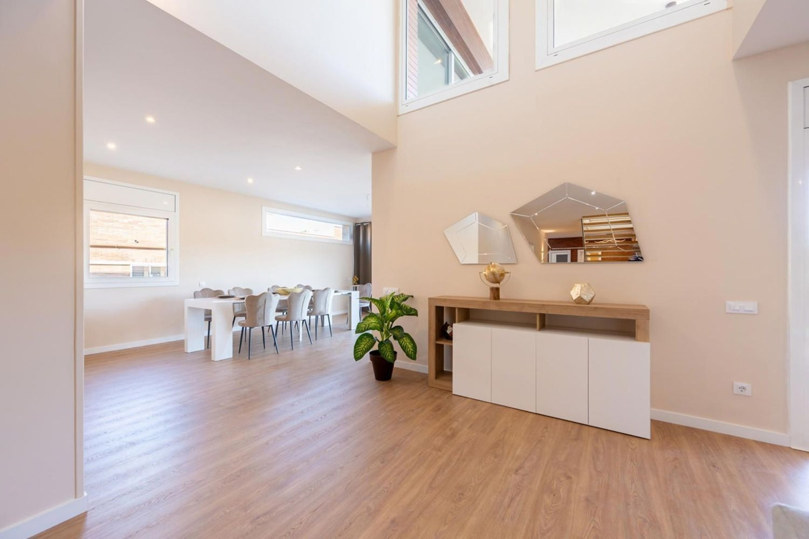 House in Sant Cugat Del Valles, Barcelona, Spain No. 148886