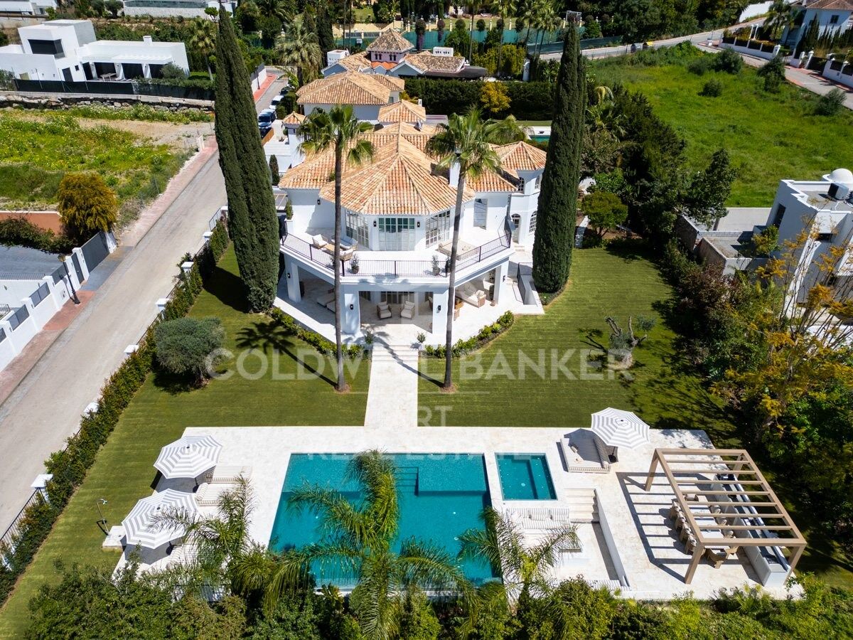 Villa i Marbella, Malaga, Spanien 5 sovrum, 722 kvm. Nr. 158860