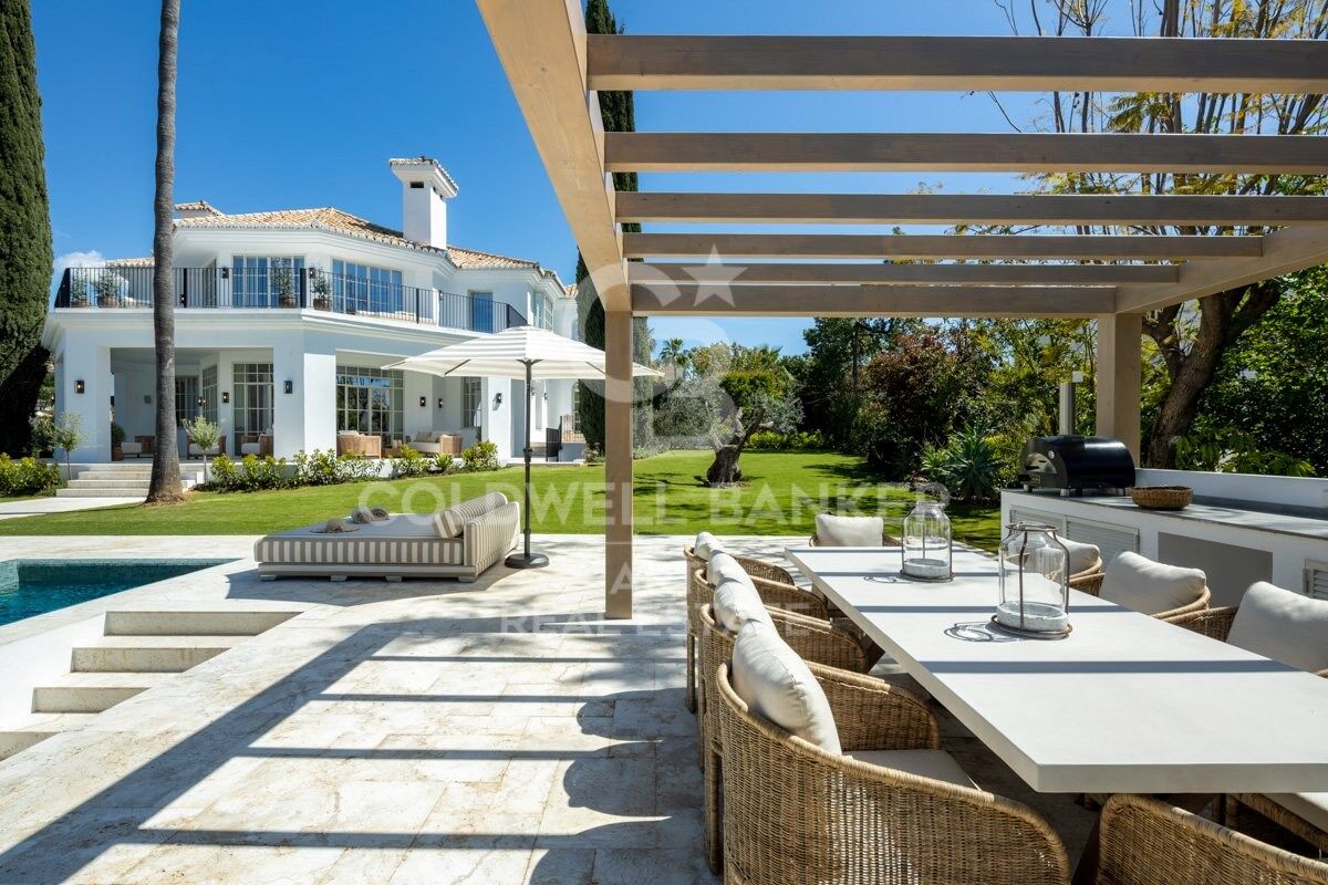 Villa i Marbella, Malaga, Spanien 5 sovrum, 722 kvm. Nr. 158860
