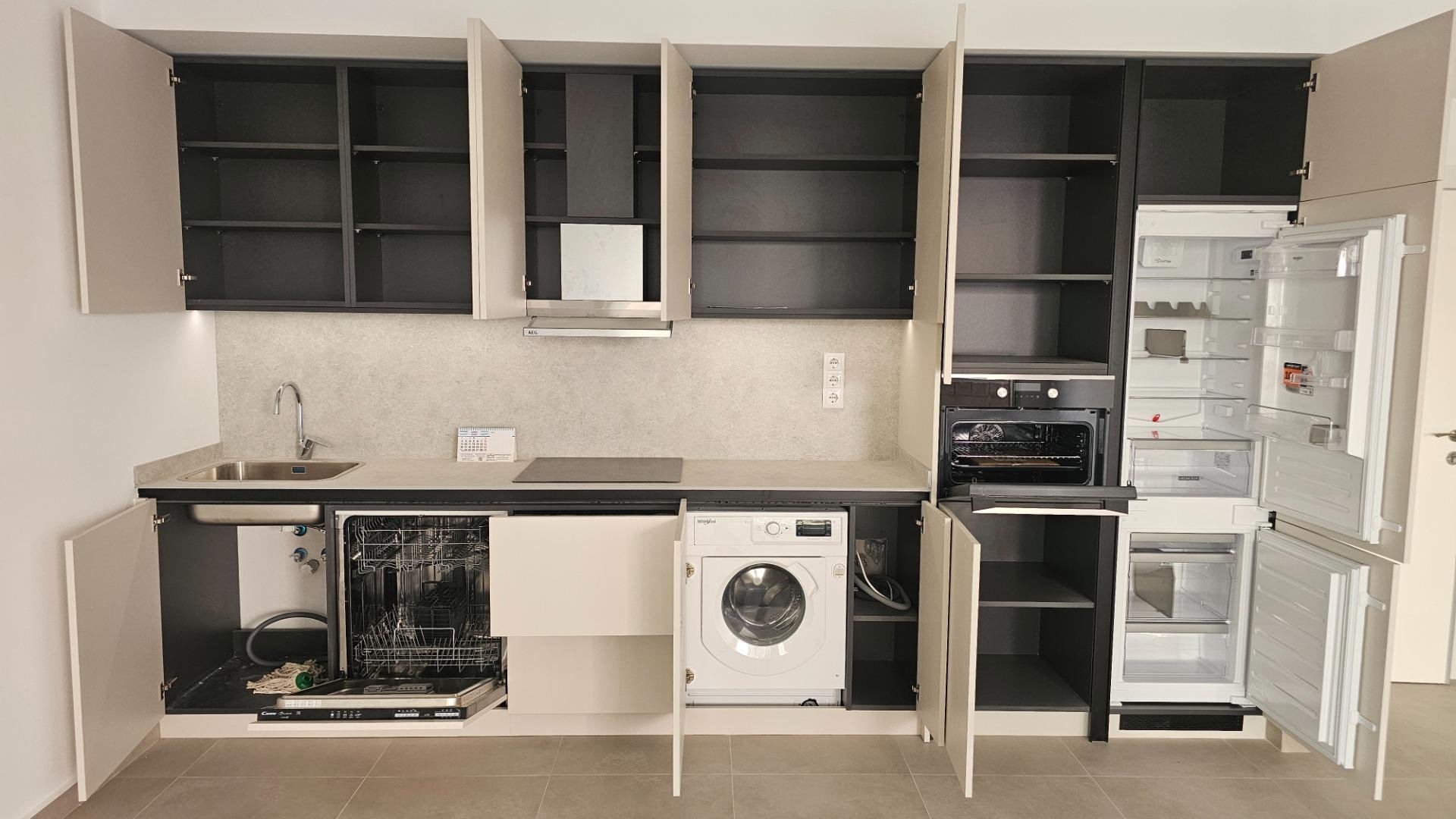 Apartment à Torrevieja, Alicante, Espagne 1 chambre, 63 m2 No. 189348