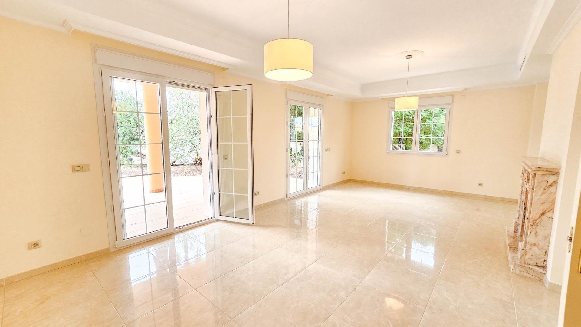 Huvila Cabo Roig, Alicante, Espanja 7 makuuhuonetta, 463 m2 No. 154805
