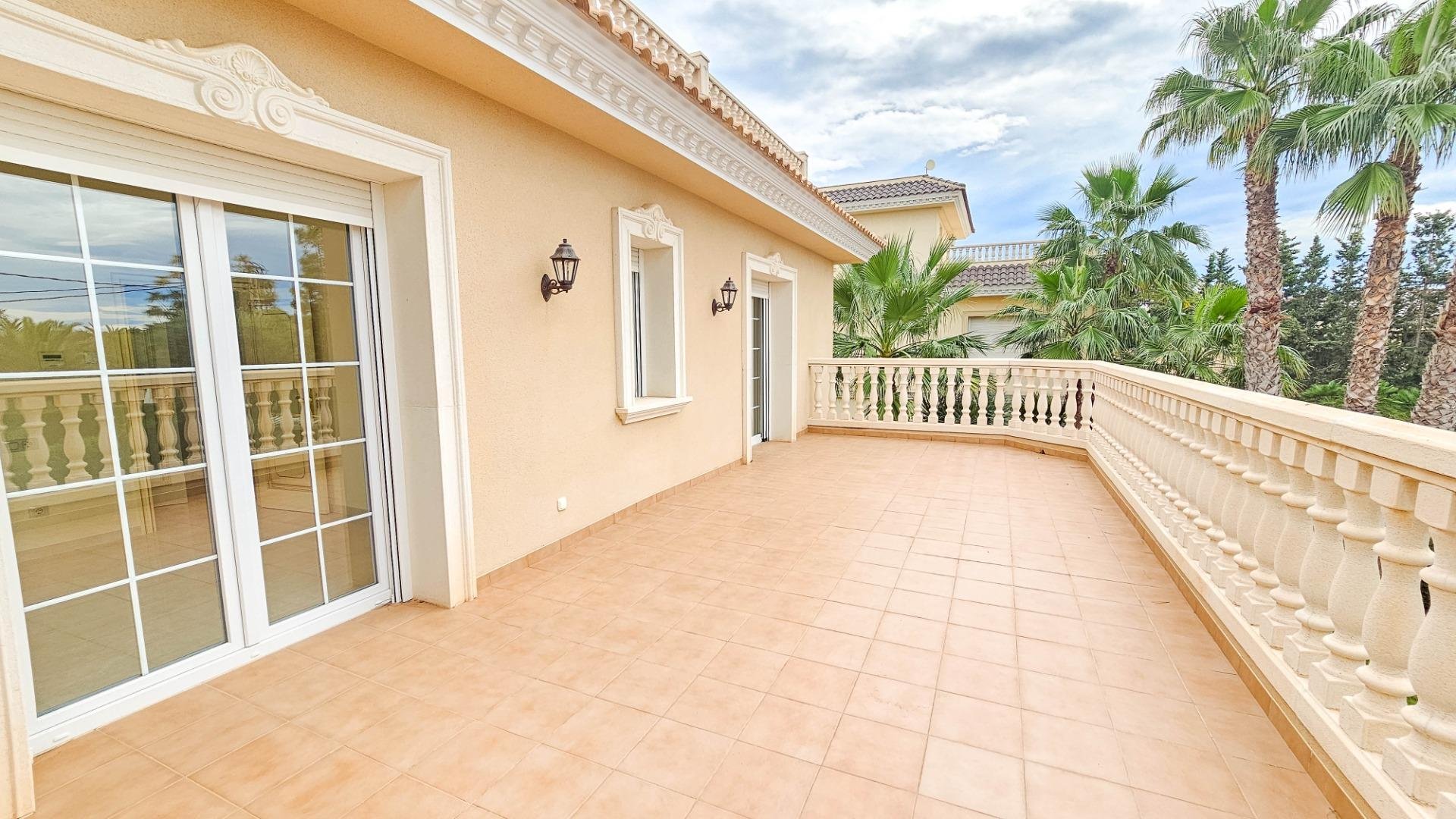 Huvila Cabo Roig, Alicante, Espanja 7 makuuhuonetta, 463 m2 No. 154805