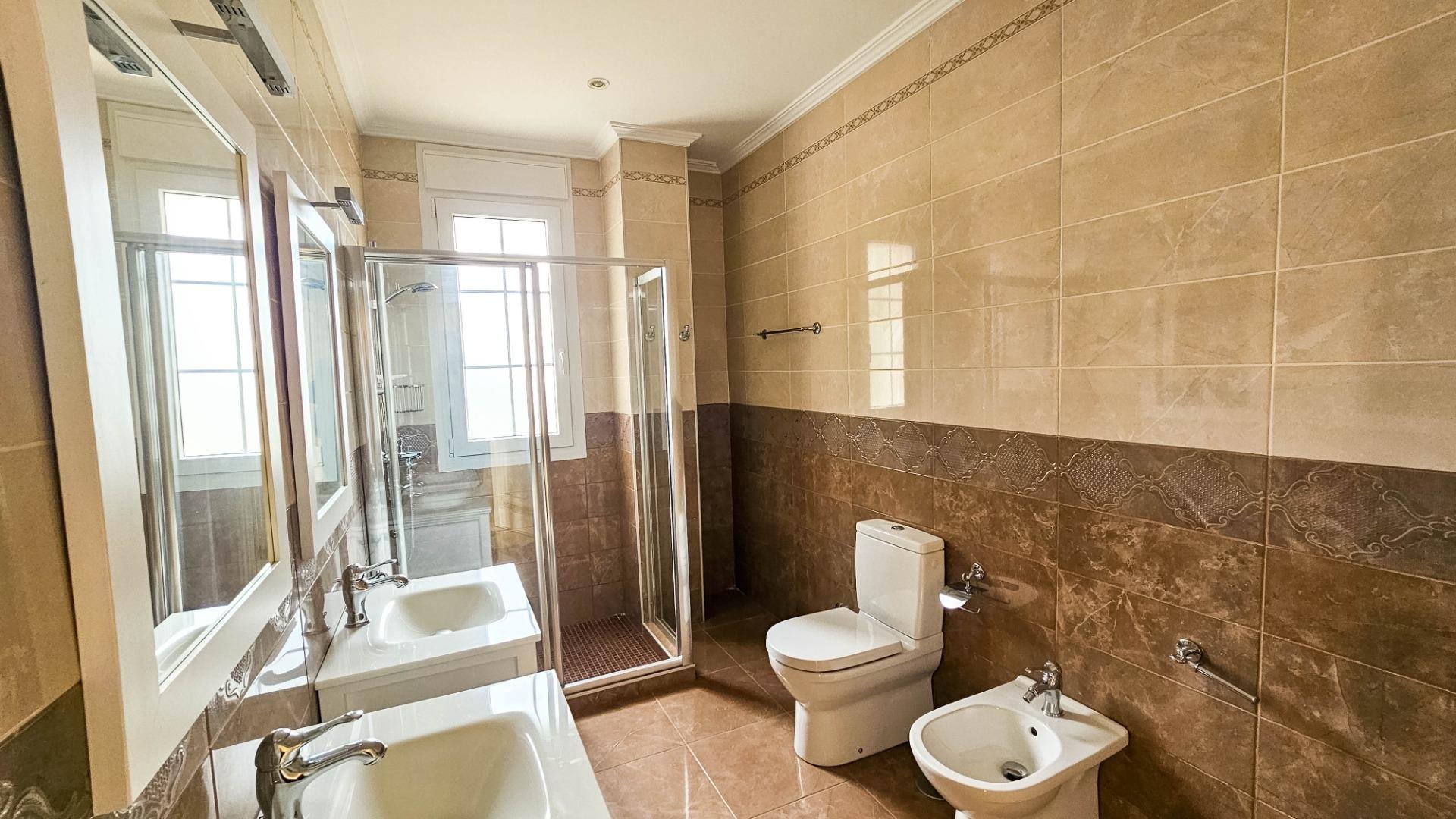 Huvila Cabo Roig, Alicante, Espanja 7 makuuhuonetta, 463 m2 No. 154805
