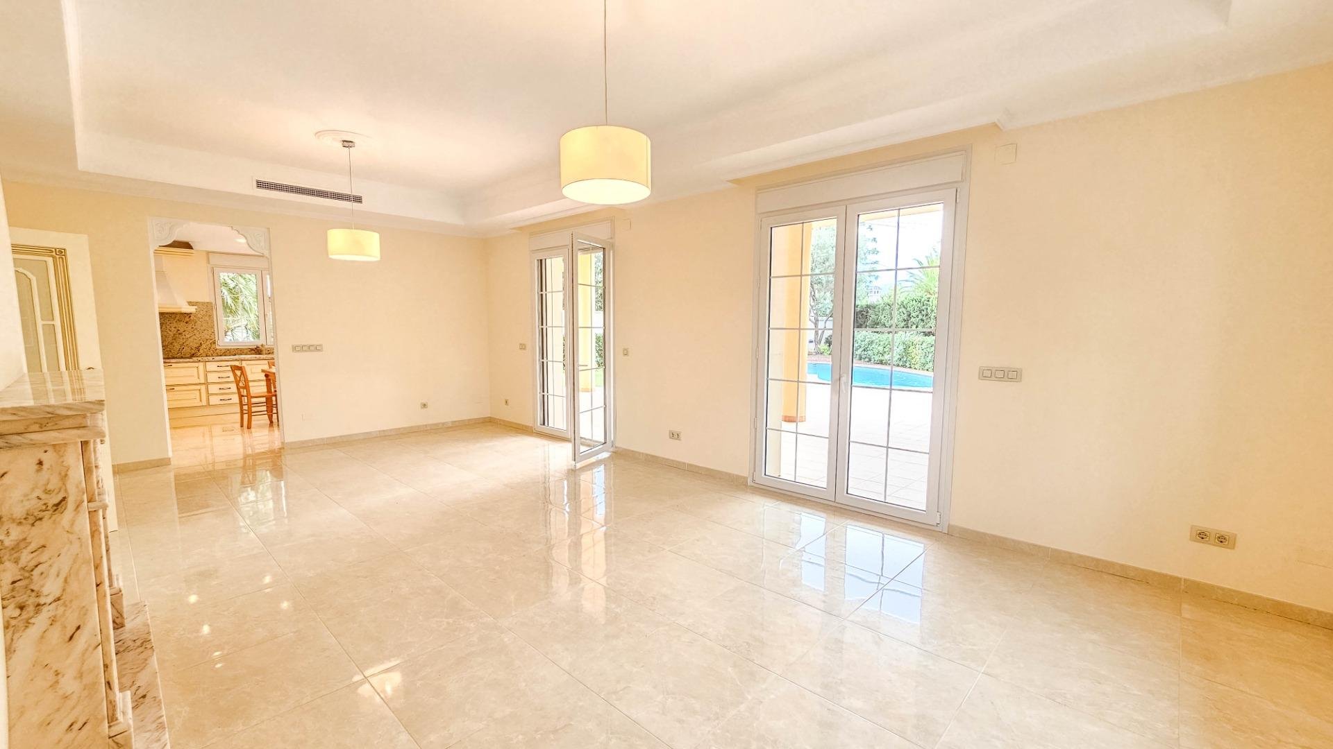 Huvila Cabo Roig, Alicante, Espanja 7 makuuhuonetta, 463 m2 No. 154805