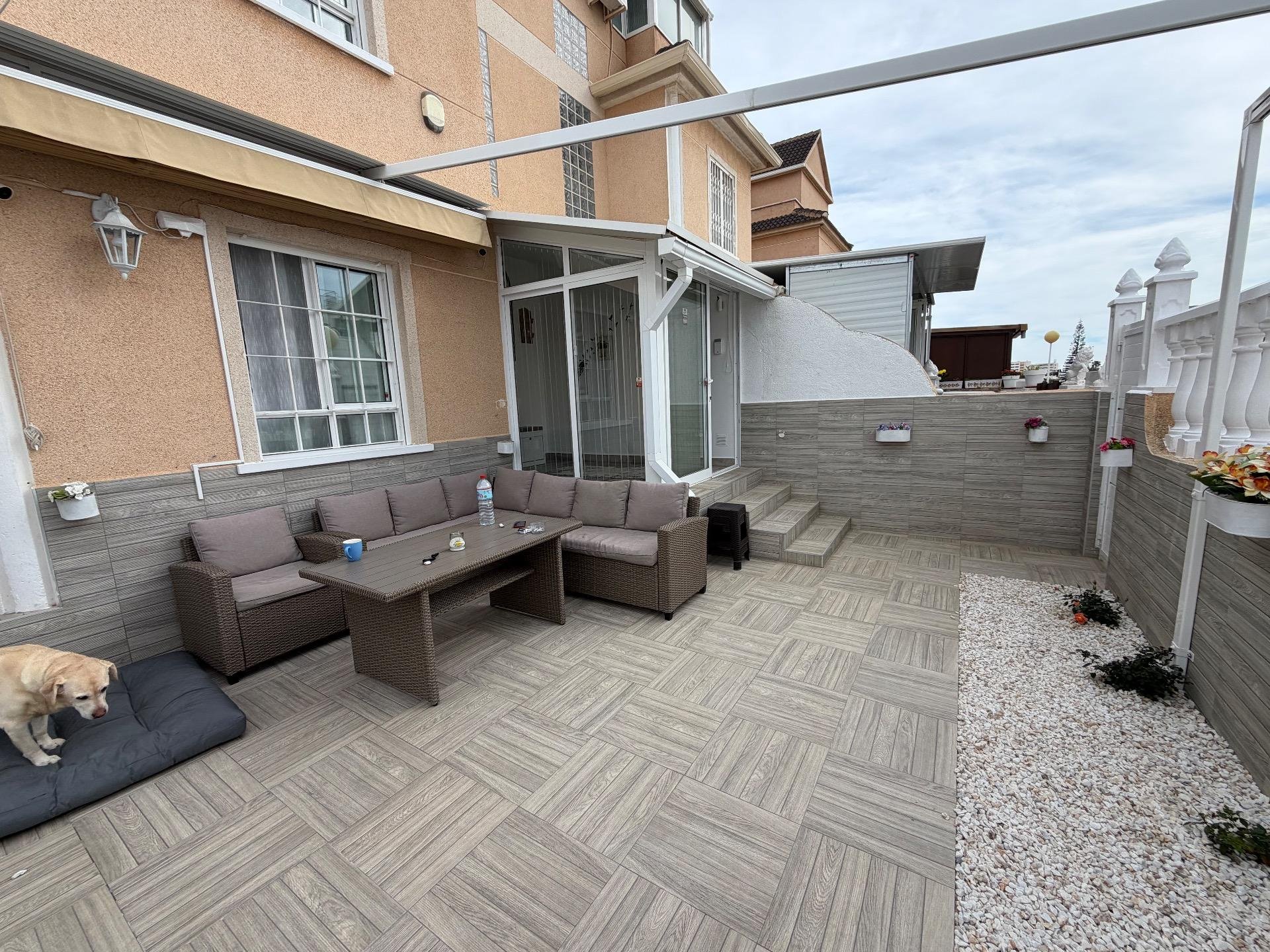 Townhouse in La Zenia, Alicante, Spain 3 bedrooms, 120 sq.m. No. 154803