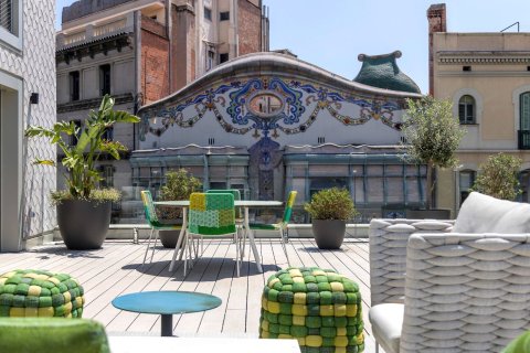 Apartament w Barcelona, Hiszpania 3 sypialnie, 147 mkw. nr 166643