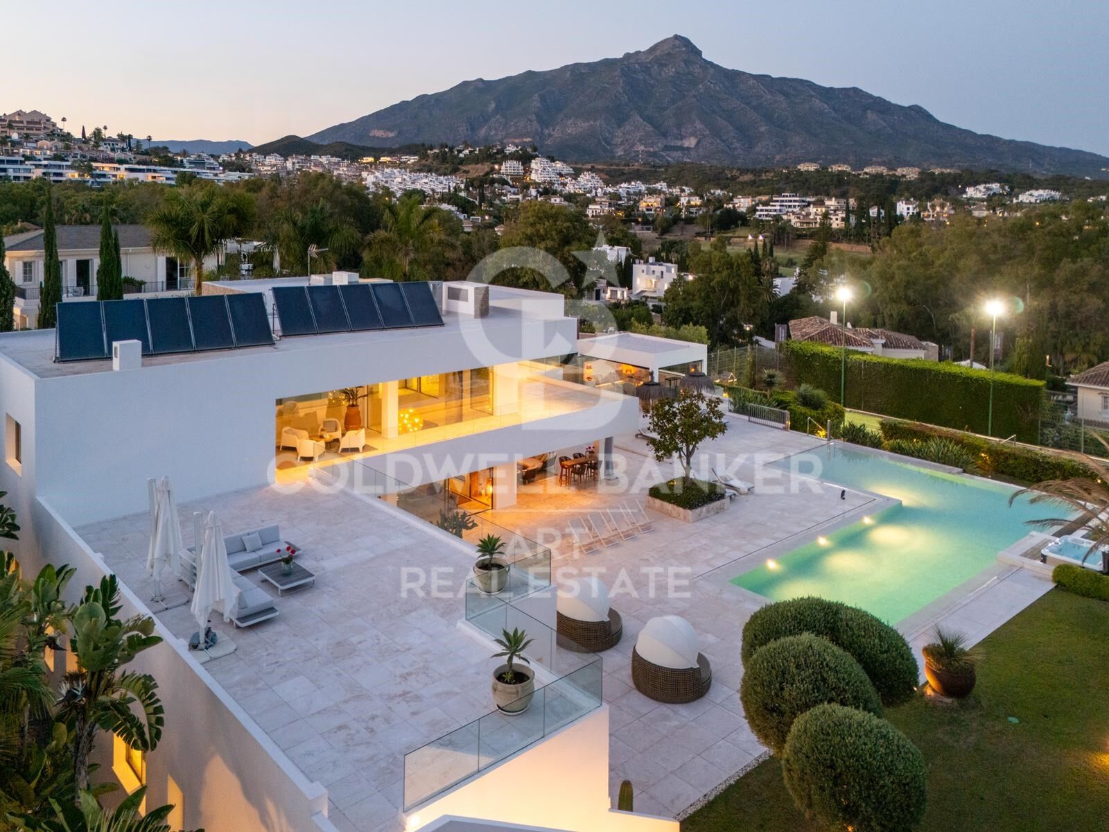 Villa in Marbella, Malaga, Spain 7 bedrooms, 676 sq.m. No. 158326