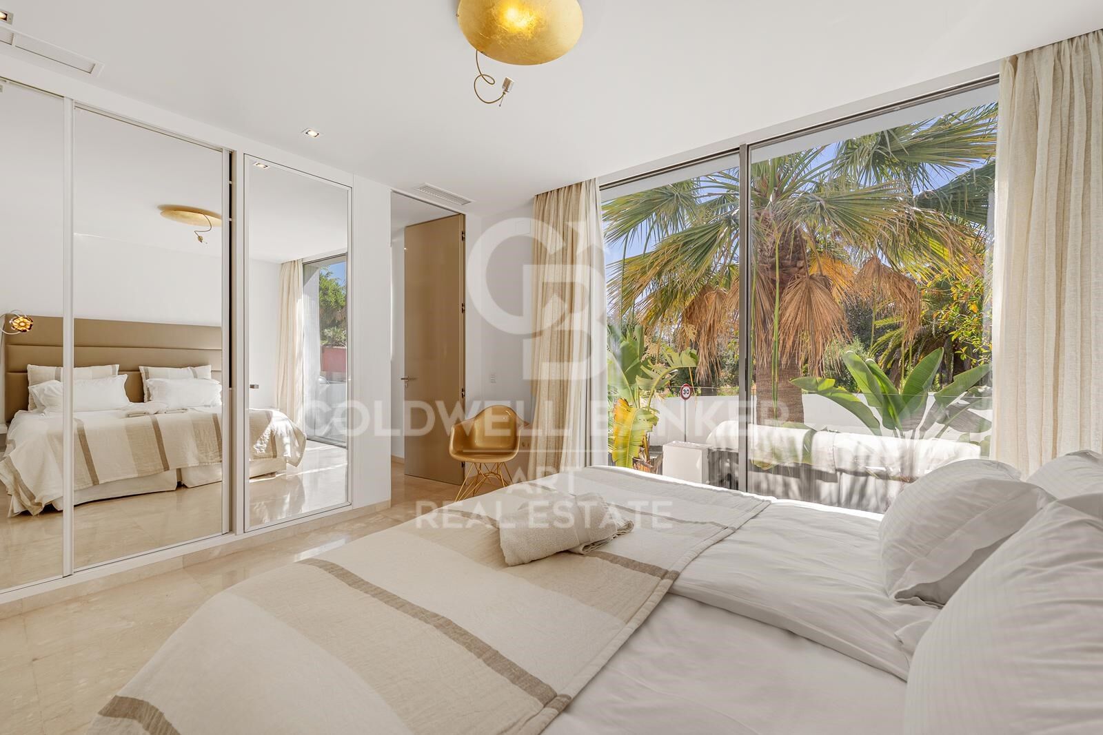 Villa in Marbella, Malaga, Spain 7 bedrooms, 676 sq.m. No. 158326
