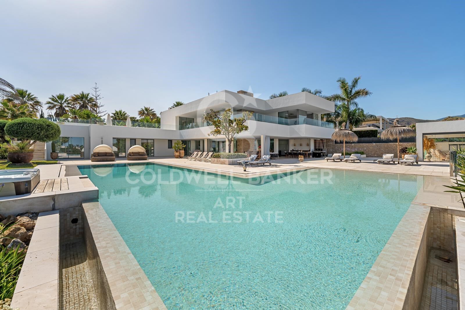 Villa in Marbella, Malaga, Spain 7 bedrooms, 676 sq.m. No. 158326