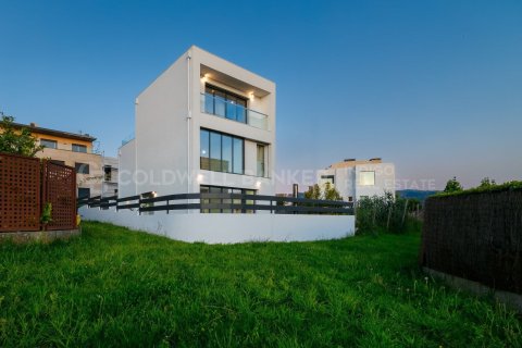 Villa Vigo, Pontevedra, Spānijā 4 istabas, 220 m2 Nr. 158331