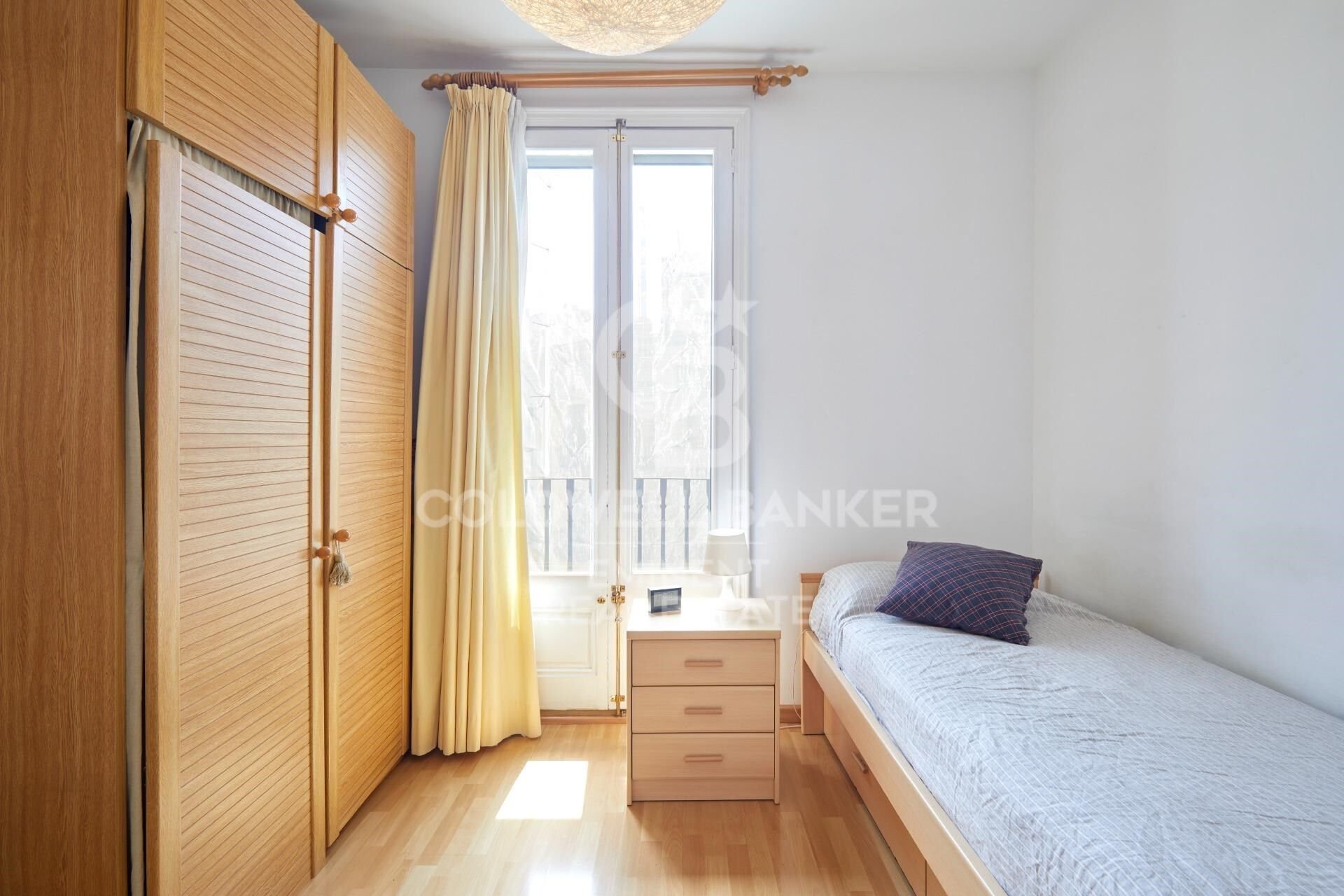 Apartment in Barcelona, Spain 2 bedrooms, 137 sq.m. No. 158327