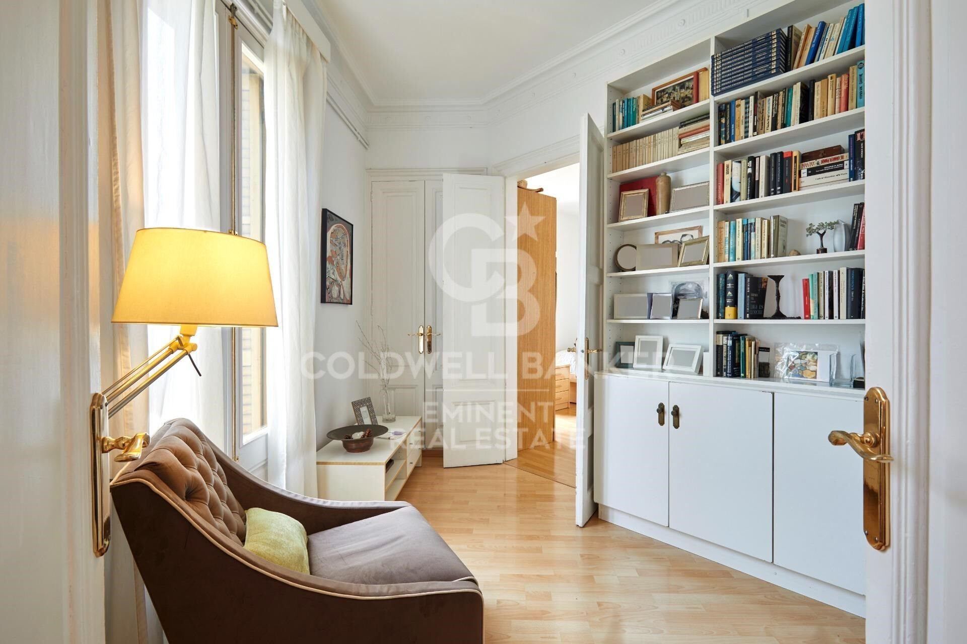 Apartment in Barcelona, Spain 2 bedrooms, 137 sq.m. No. 158327