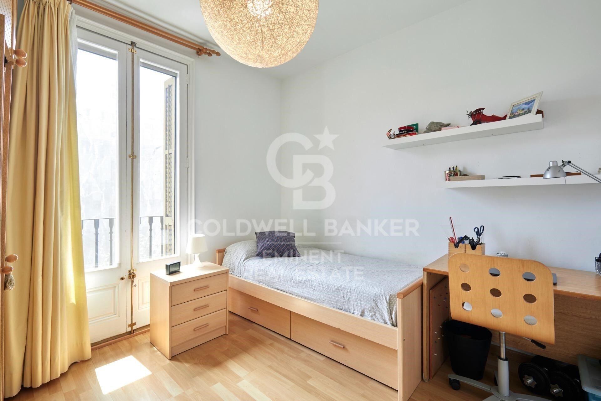 Apartment in Barcelona, Spain 2 bedrooms, 137 sq.m. No. 158327