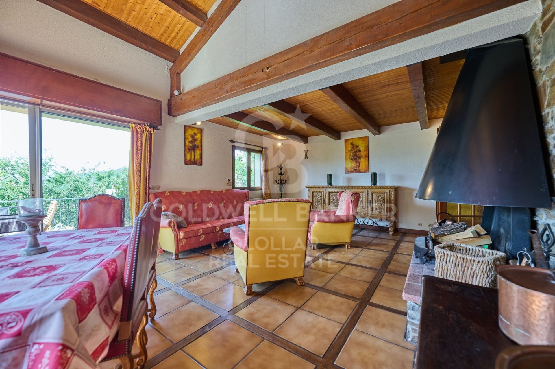 House en Espagne 4 chambres, 215 m2 No. 158328