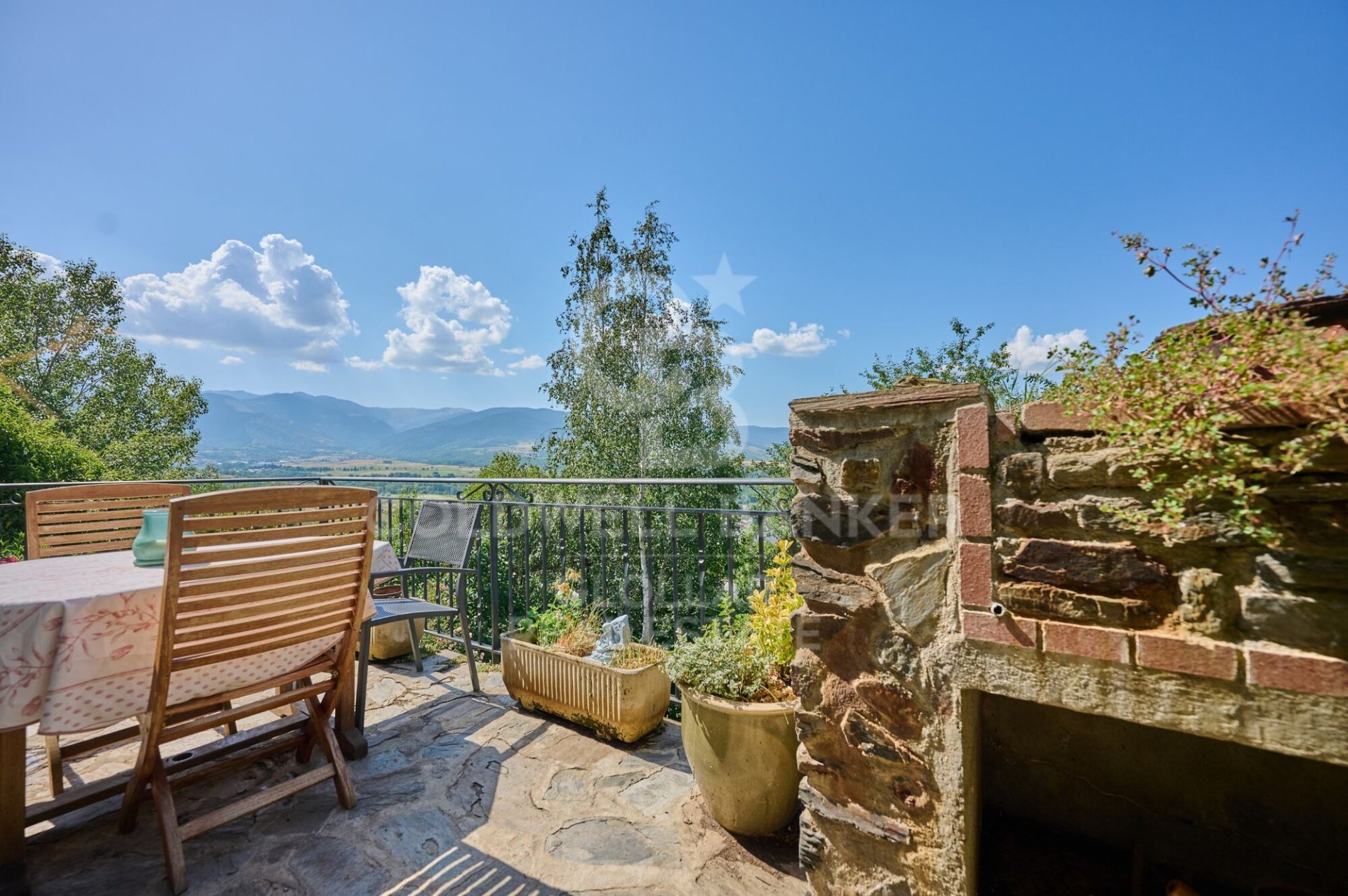 House en Espagne 4 chambres, 215 m2 No. 158328