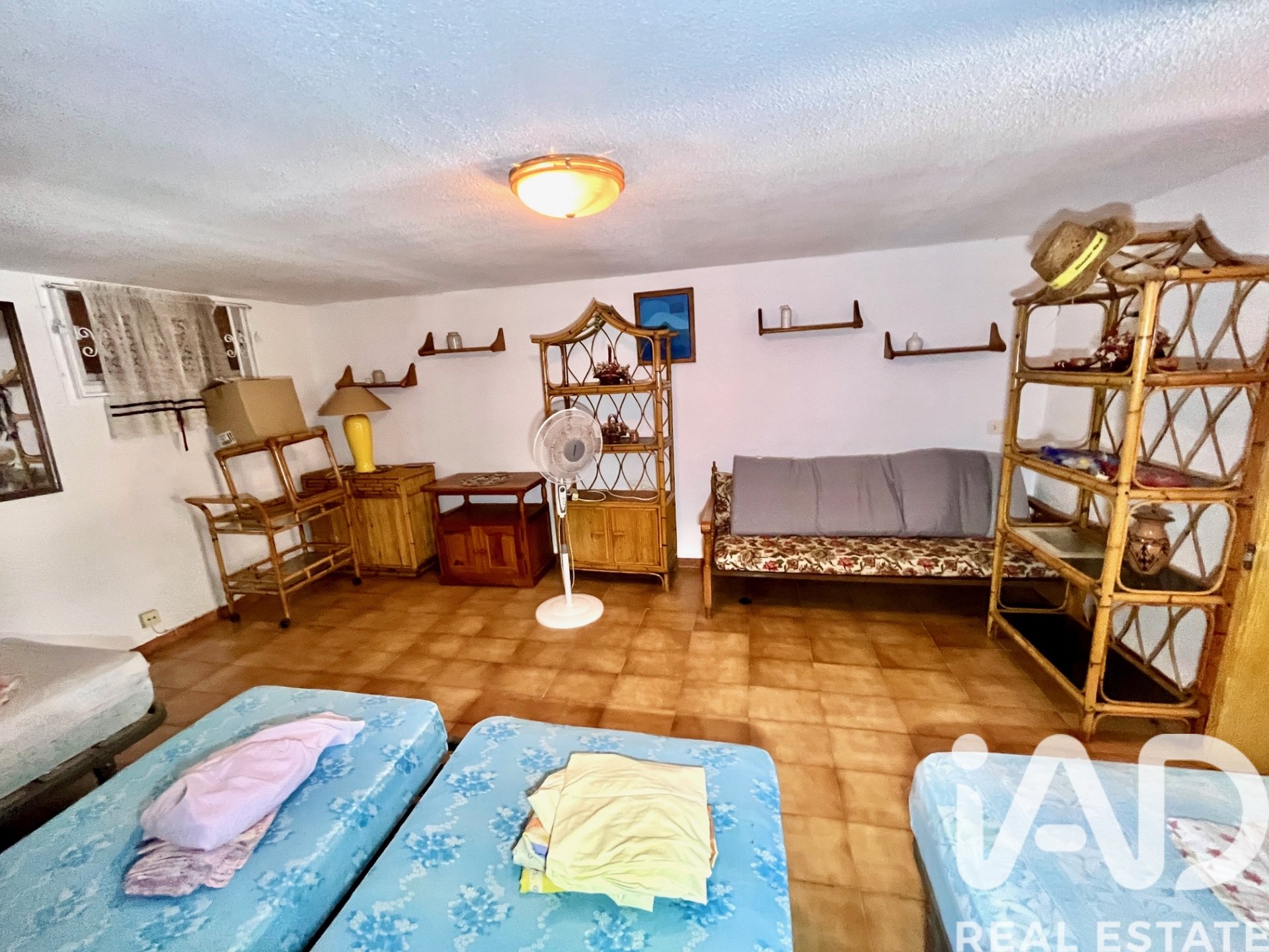 Radhus i Oropesa del Mar, Castellon, Spanien 4 sovrum, 155 kvm. Nr. 172132