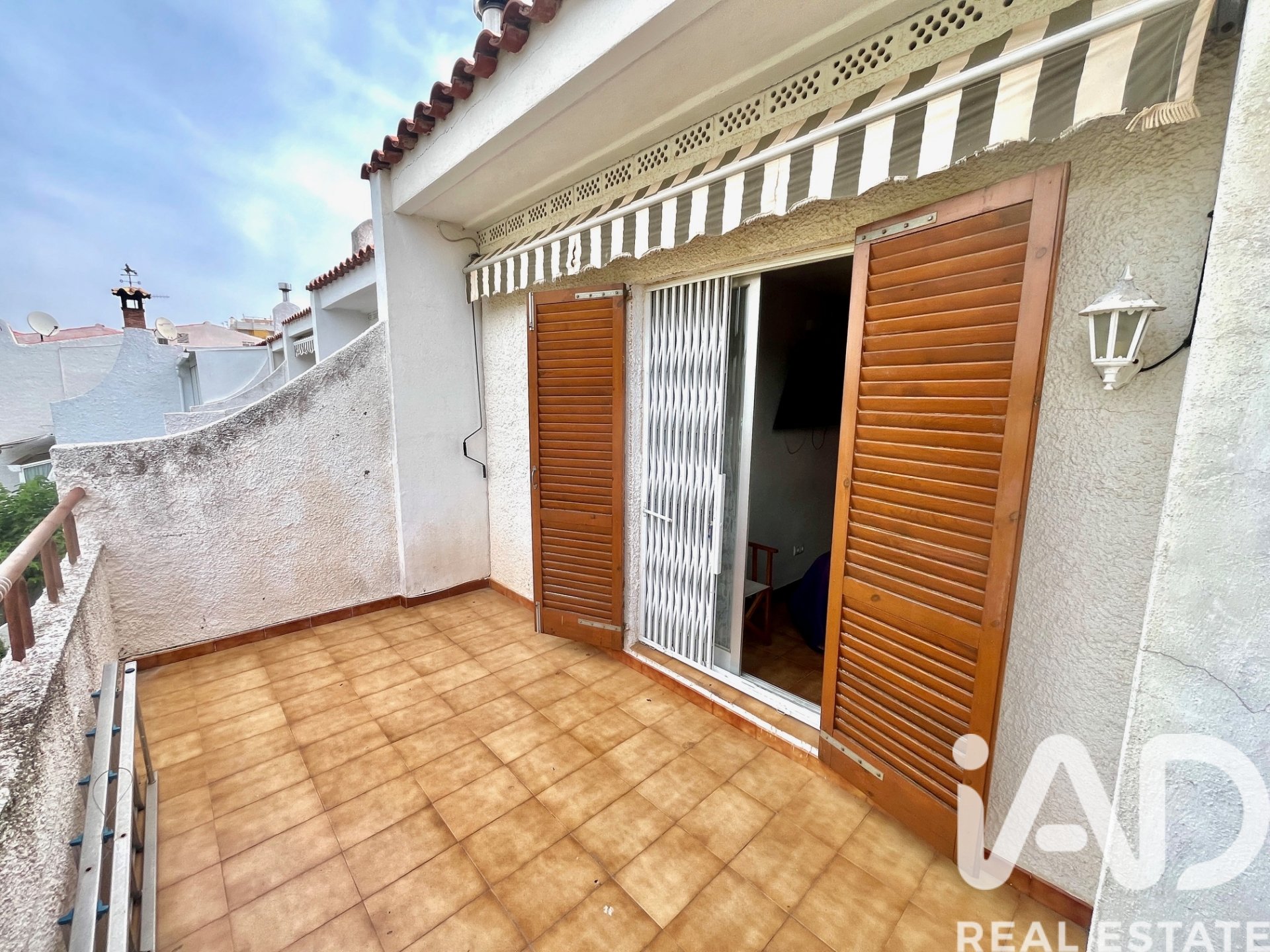 Radhus i Oropesa del Mar, Castellon, Spanien 4 sovrum, 155 kvm. Nr. 172132