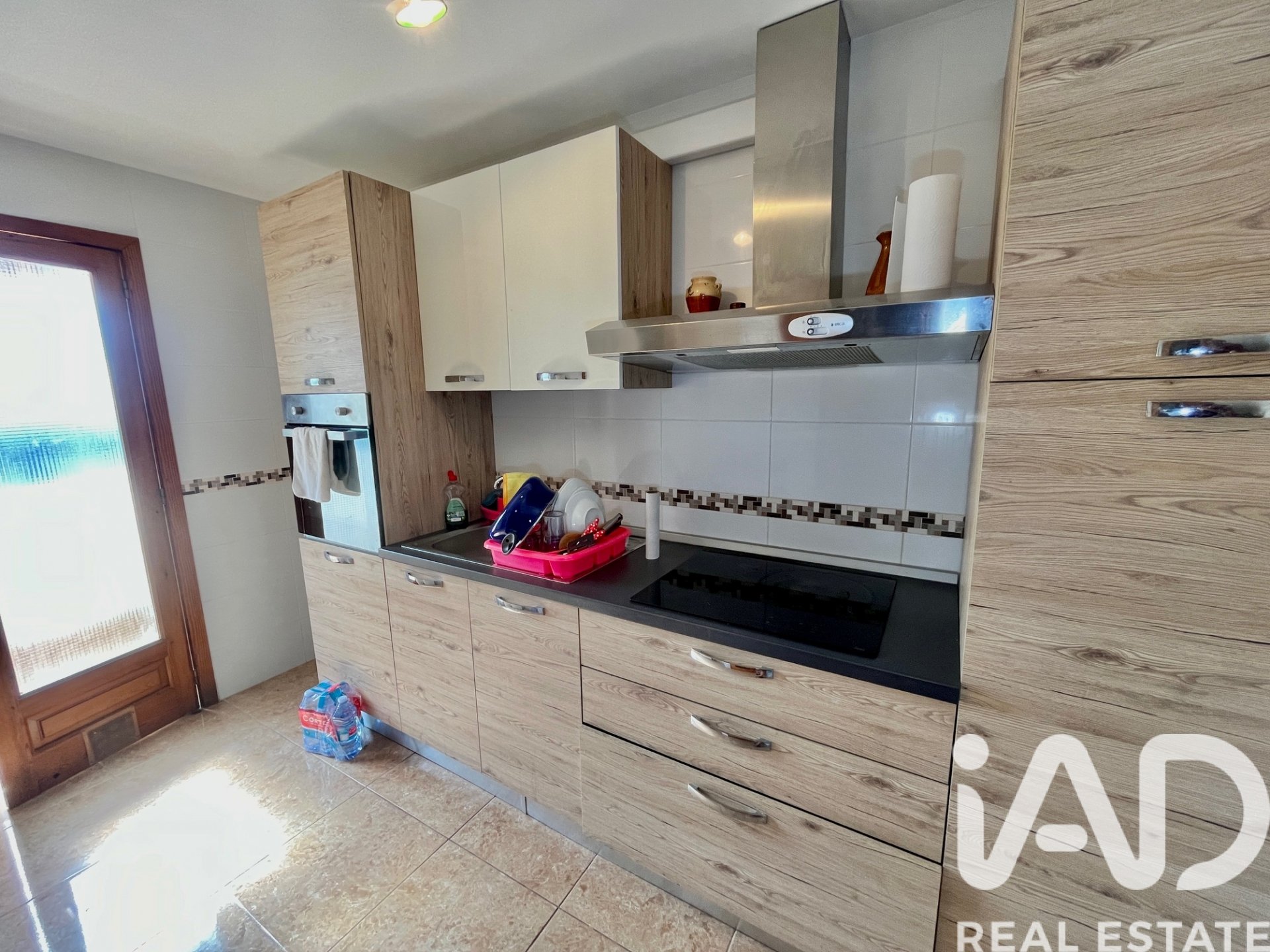 Radhus i Oropesa del Mar, Castellon, Spanien 4 sovrum, 155 kvm. Nr. 172132
