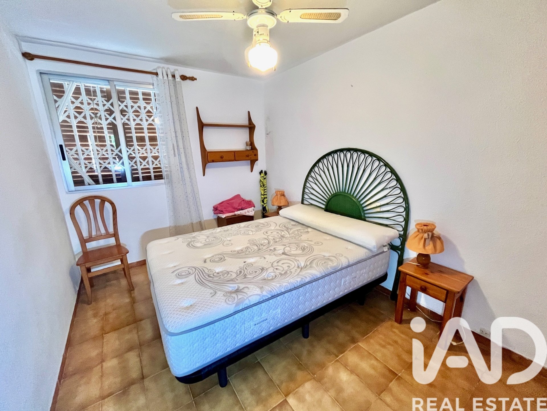 Radhus i Oropesa del Mar, Castellon, Spanien 4 sovrum, 155 kvm. Nr. 172132