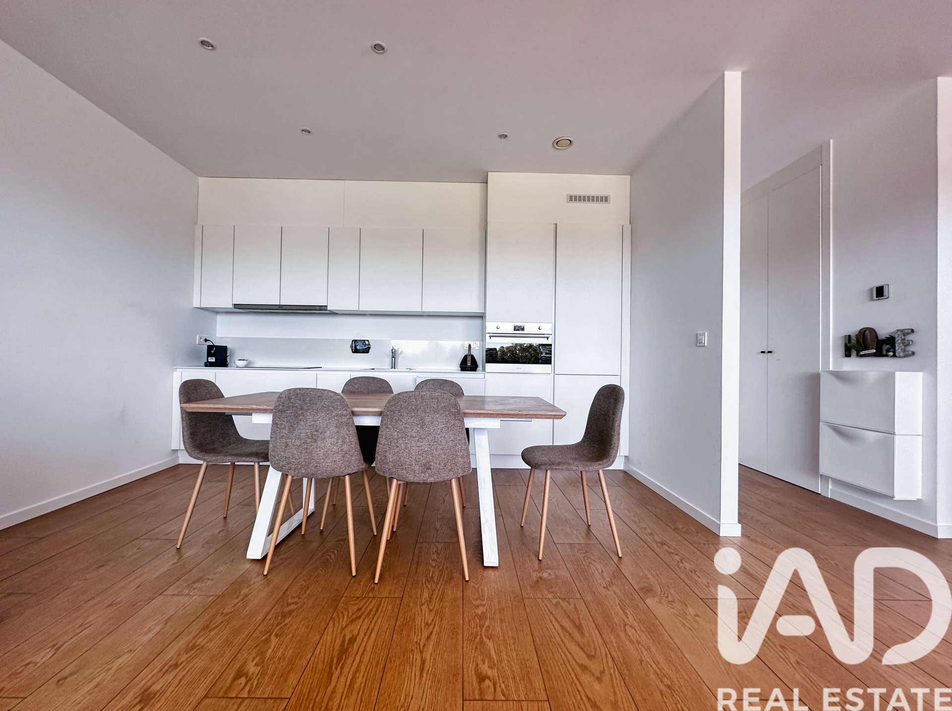 Apartment in Villajoyosa, Alicante, Spain 2 bedrooms, 99.4 sq.m. No. 172128