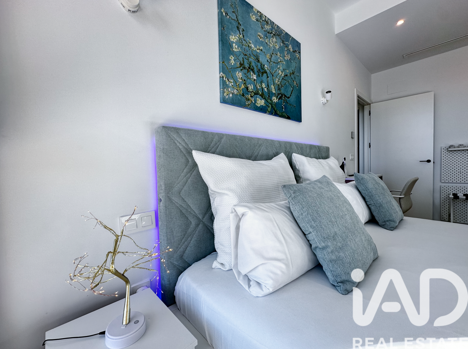 Apartment in Villajoyosa, Alicante, Spain 2 bedrooms, 99.4 sq.m. No. 172128